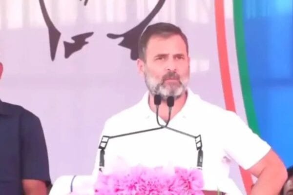 आदिवासी का मतलब, इस देश के पहले और असली मालिक : राहुल गांधी