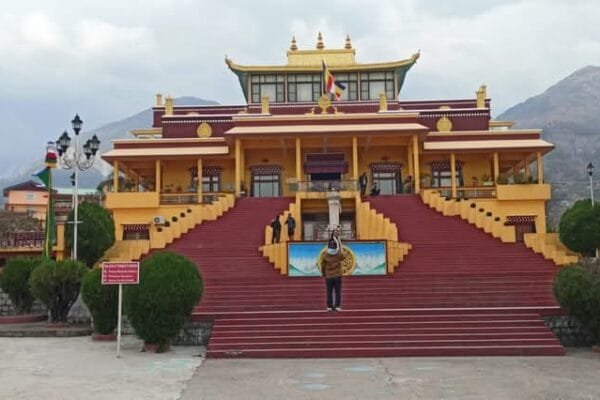 यदि मांस का सेवन करना क्रूर है तो दलाई लामा मांस क्यों खाते हैं?