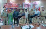 मिर्जापुर में माँ दुर्गा पर अभद्र टिप्पणी करने वाली बिरहा गायिका सरोज सरगम गिरफ्तार