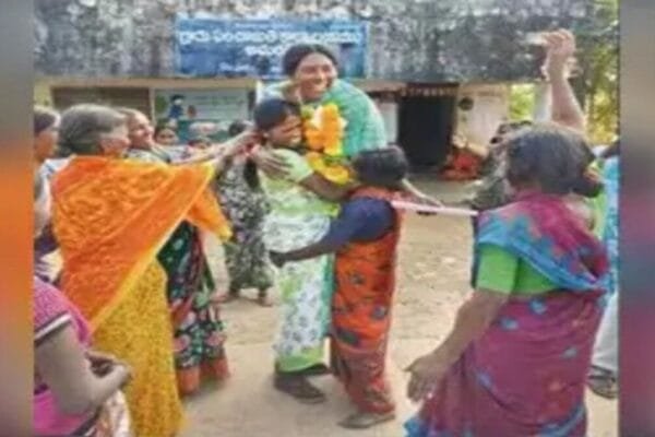 बंधुआ मज़दूर से सरपंच तक: लिंगम्मा की संघर्ष और नेतृत्व की प्रेरणादायक कहानीसरपंच